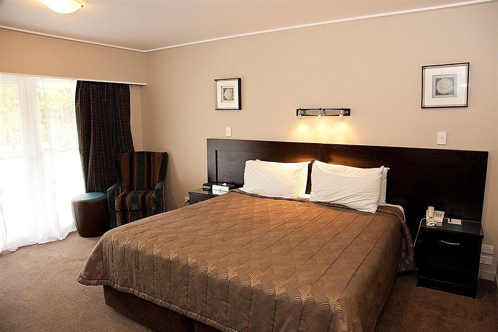 Discovery Settlers Hotel Whangarei Exteriör bild