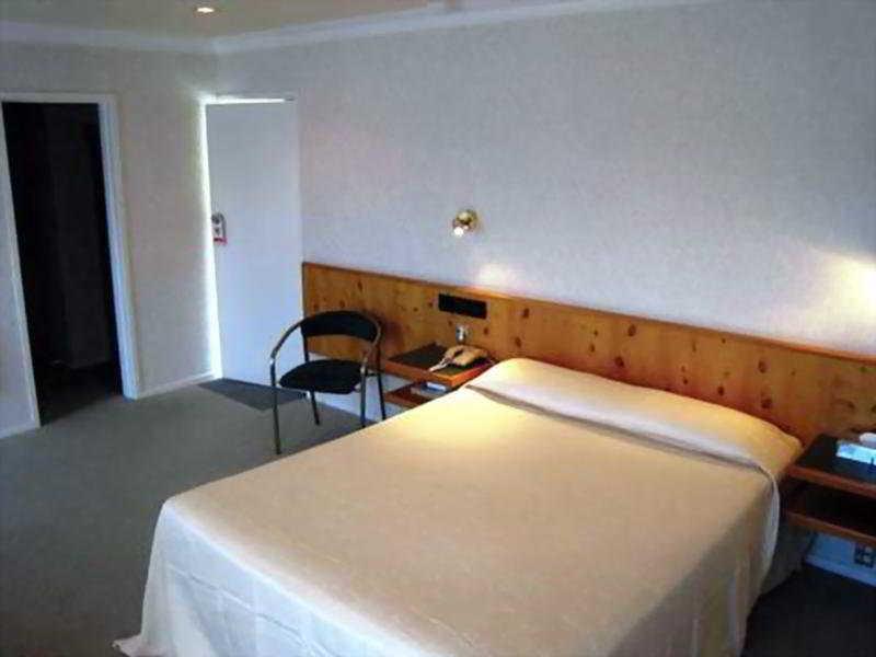 Discovery Settlers Hotel Whangarei Rum bild