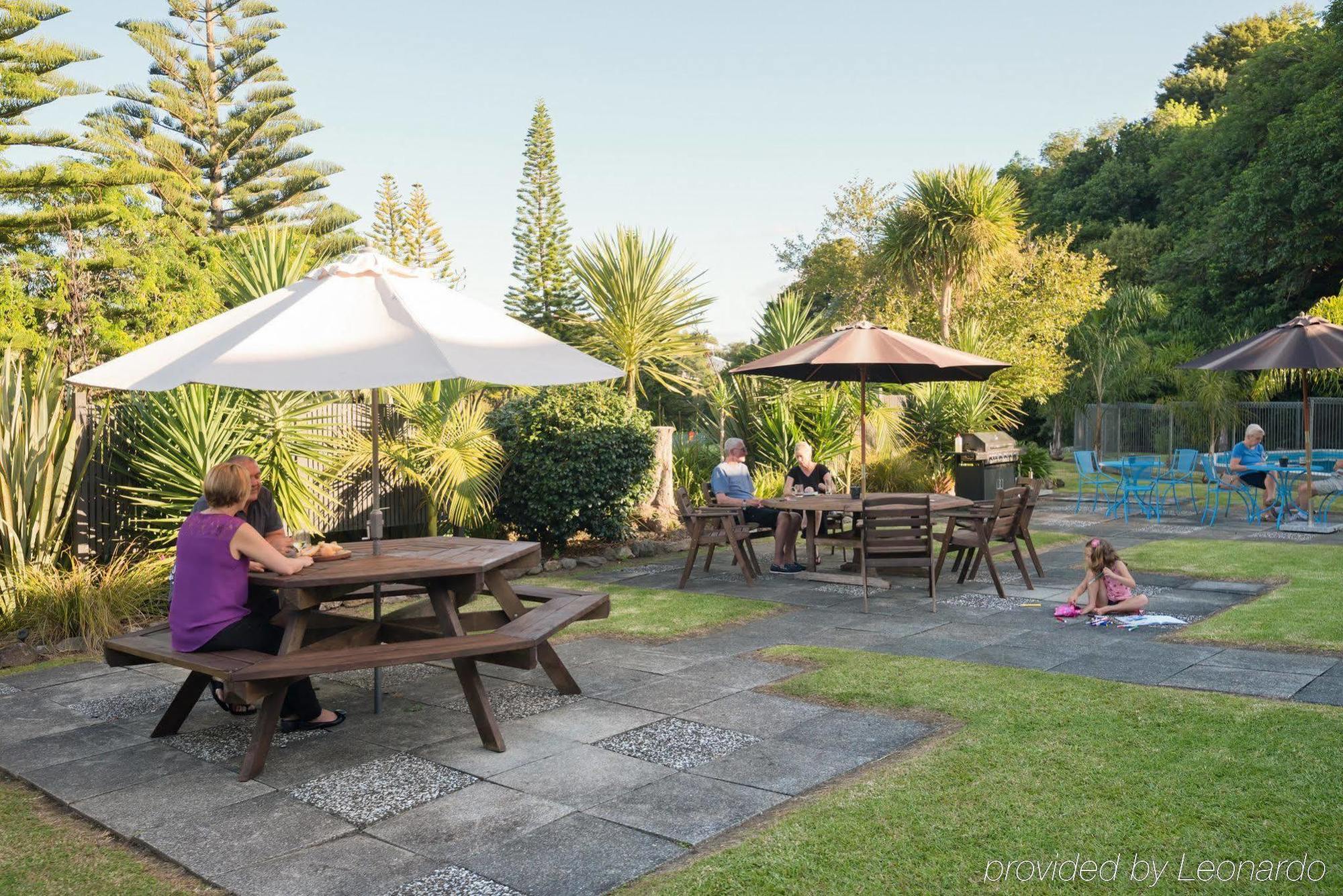Discovery Settlers Hotel Whangarei Exteriör bild