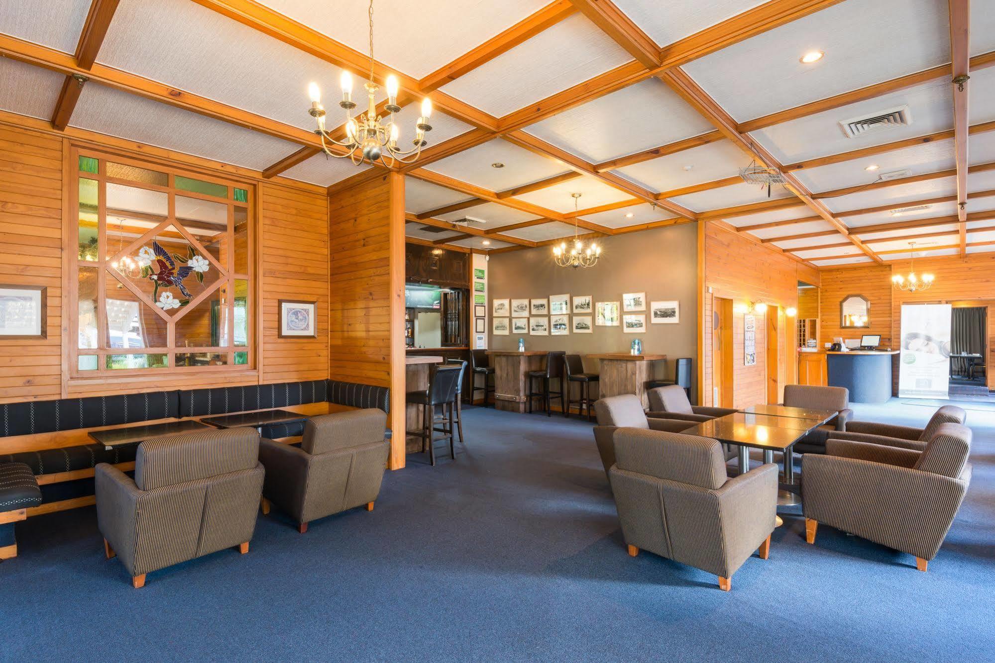 Discovery Settlers Hotel Whangarei Exteriör bild